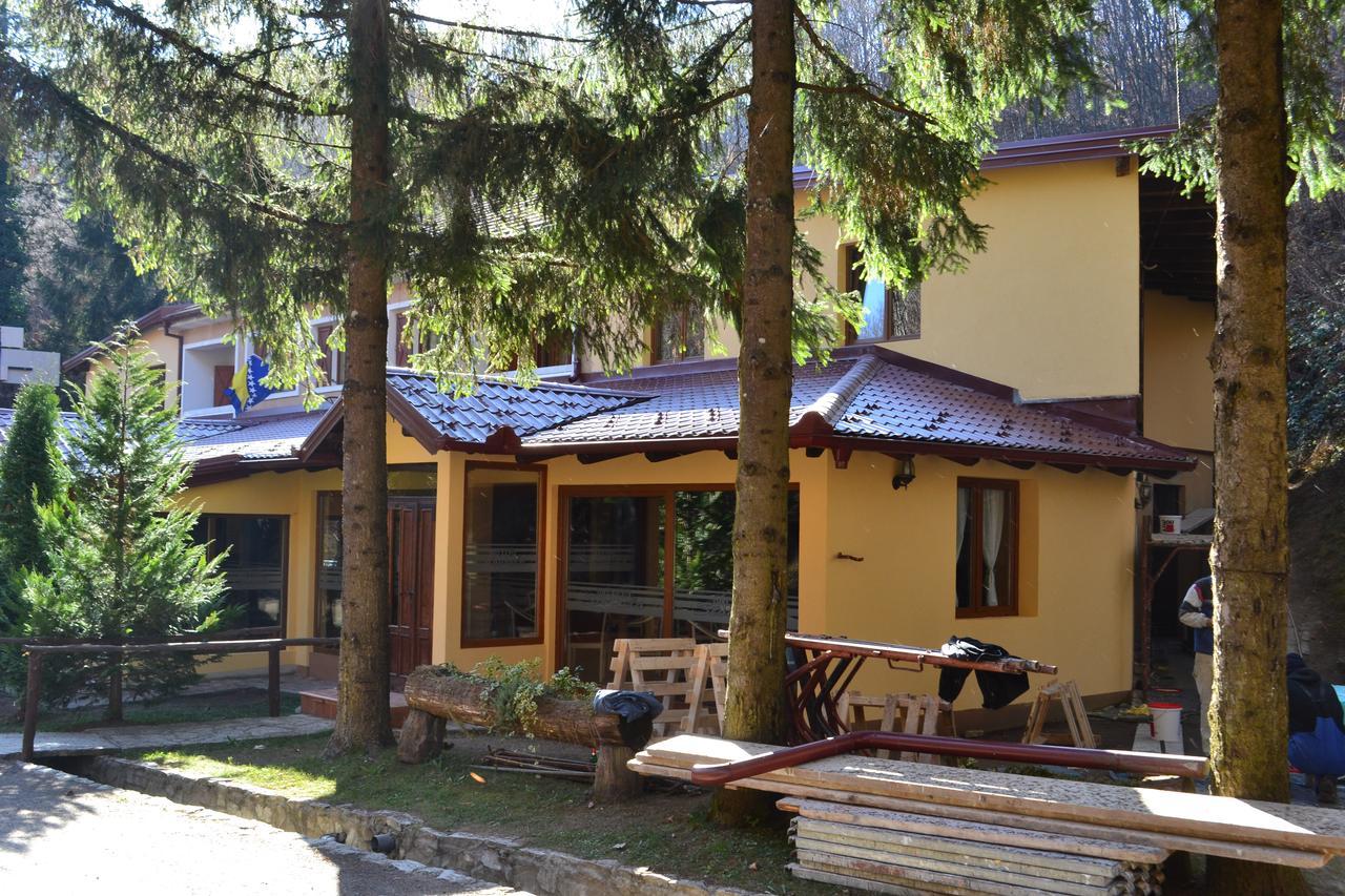 Motel Stovrela Cazin Exterior photo